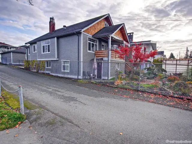 Available Feb. 7 Private bedroom. East Van. 18 mins. to Downtown