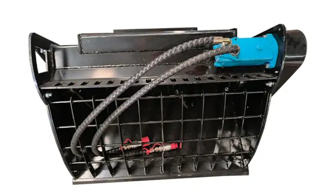 AGT Mini Skid Steer hydraulic concrete mixer in Other in Muskoka - Image 5