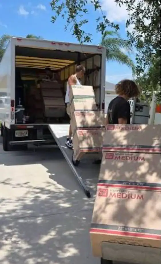 last minute movers