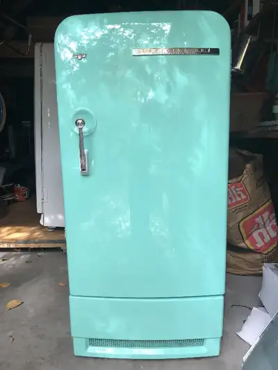 I have some vintage appliances that need some attention. I have a few things I need help with. I hav...