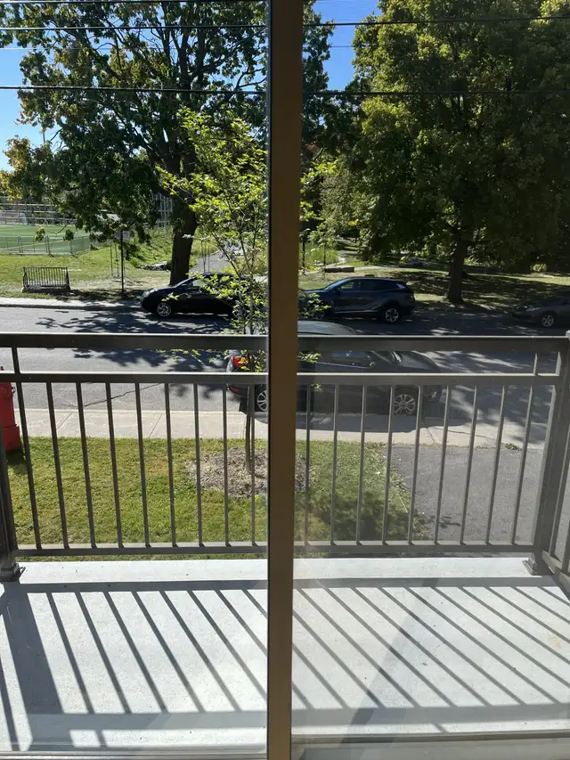 Apartment 5.5 for Rent in Long Term Rentals in City of Montréal - Image 7