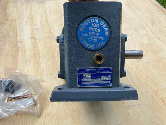 Gear Box réducteur de vitesse 20:1 dans Autres équipements commerciaux et industriels  à Granby - Image 2