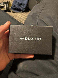 Duxtio card holder / wallet