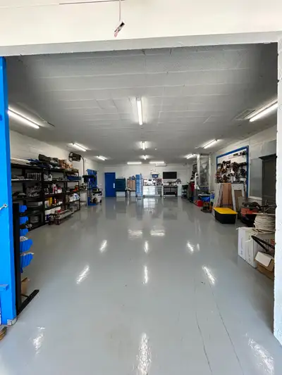 Clean Warehouse Space for Rent – Prime Belleville Location Looking for a clean, secure, and professi...