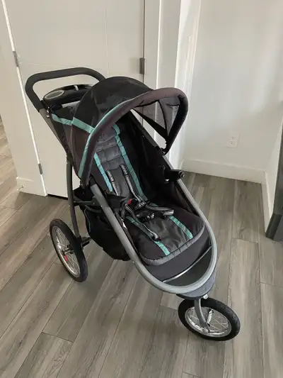 Graco Baby Stroller with No Tray, View more