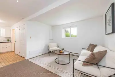 Quaint and bright lower level apartment for rent in Huntsville!