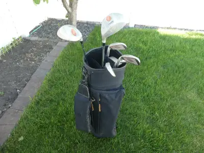 Ladies Right Hand Starter Golf Clubs & cart bag, View more