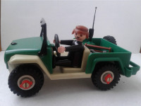 Playmobil  Safari jeep/driver/tools/ vintage