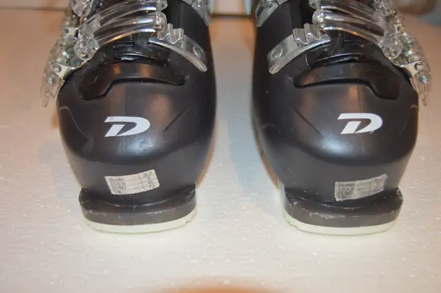 Dalbello Ultra Flex Index 65 - 26.5 308mm Women Ski Boots White in Ski in Markham / York Region - Image 3