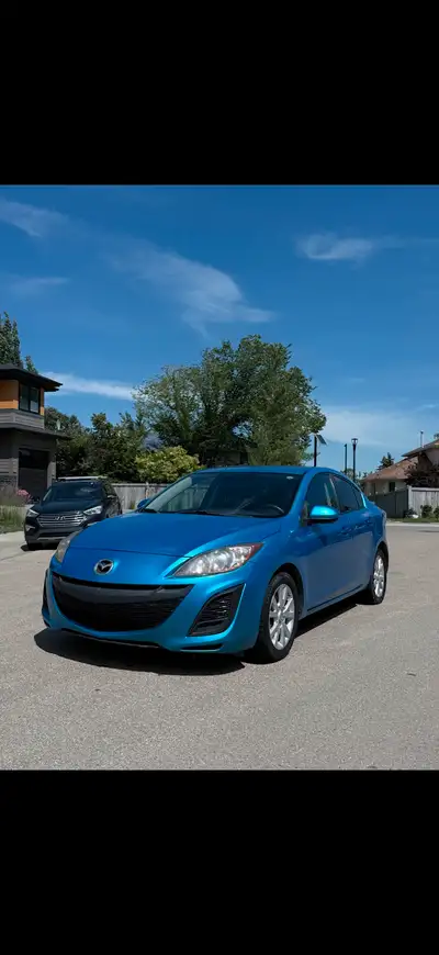 up for sale is my 2011 Mazda 3 with 230,000 km. It has been my daily driver for a few years now, but...