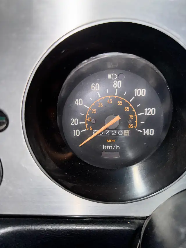 1980 Chevrolet Camaro in Classic Cars in Downtown-West End - Image 7