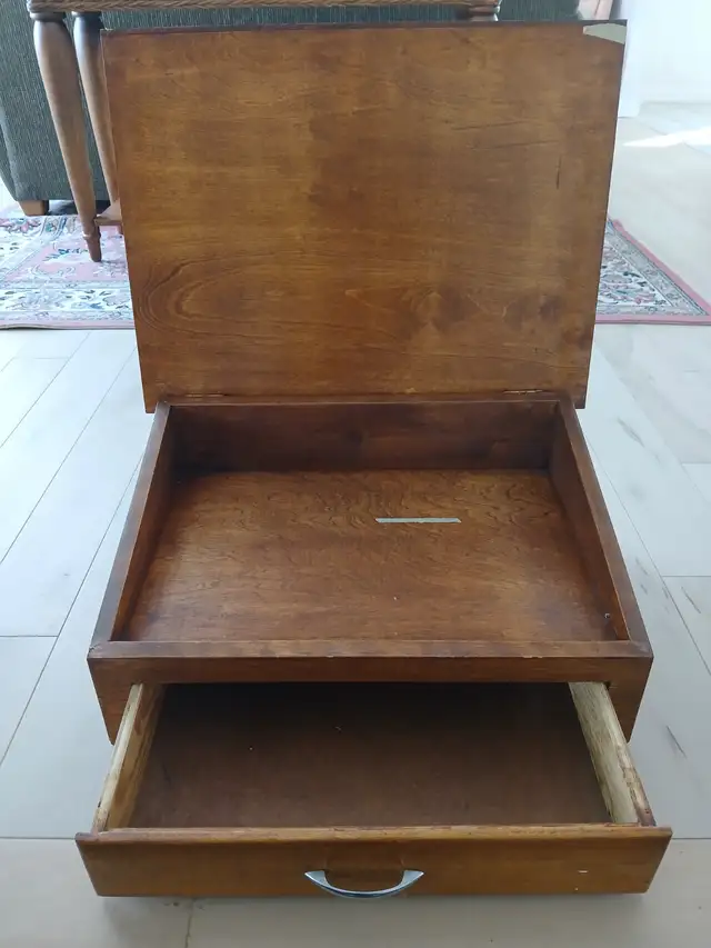 Wooden Travel Lap Writing Desk in Other in Ottawa - Image 3