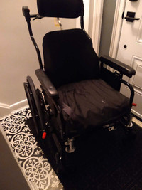 Wheel chair with tilt