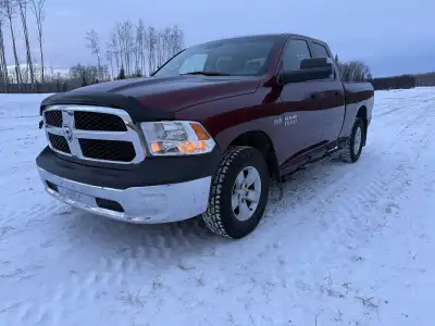 2018 Dodge 1500 4x4. 5.7 Hemi engine. Very nice clean condition. No accident history. New all season...
