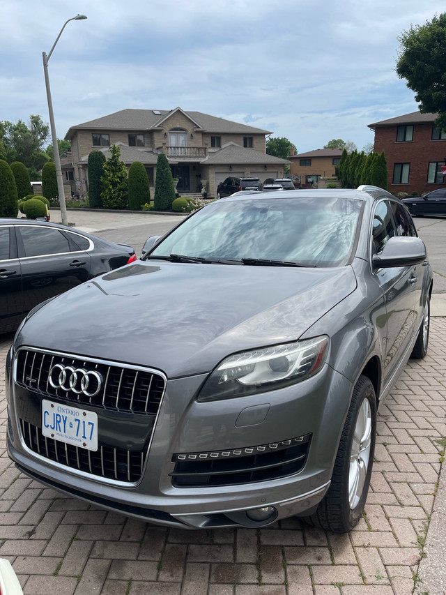 2012 Audi Q7 Premium SUV in Cars & Trucks in Hamilton