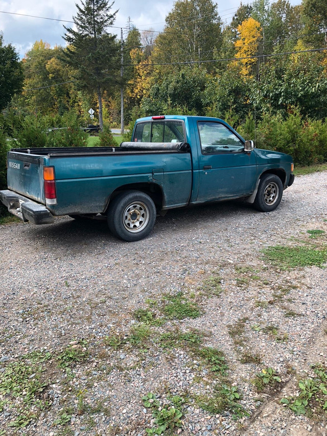 1995 Nissan D21 manual in Cars & Trucks in Sudbury - Image 2