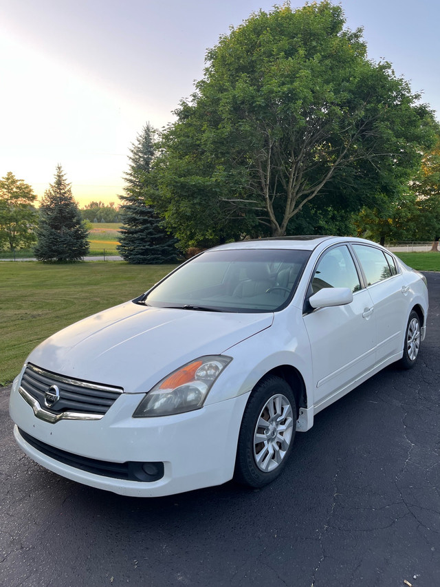 2007 Nissan Altima  in Cars & Trucks in Barrie - Image 2