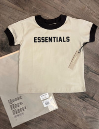 Essentials Kids T-shirt size small