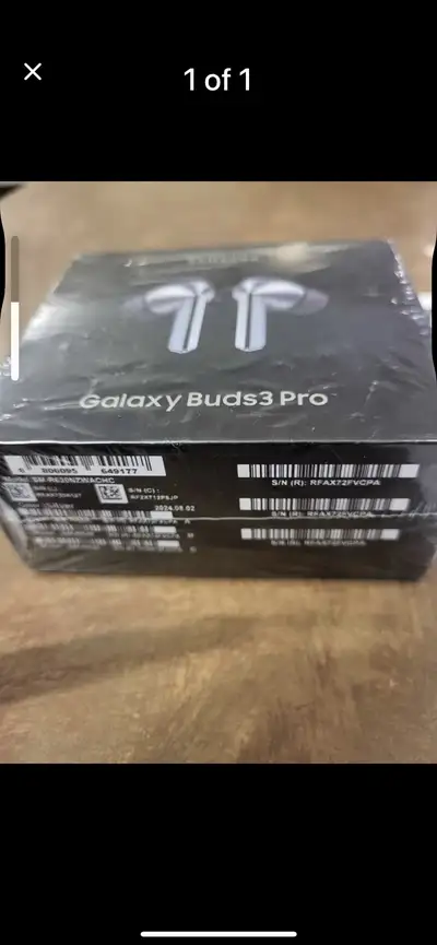 Samsung Galaxy Buds3 Pro, View more