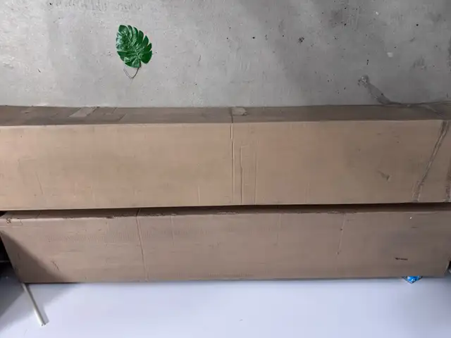 California king size bed frame  in Beds & Mattresses in Delta/Surrey/Langley - Image 2