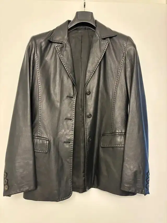 Women’s blazer / jacket in Women's - Tops & Outerwear in City of Toronto - Image 2