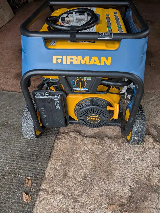 Generator in Outdoor Tools & Storage in St. John's - Image 5