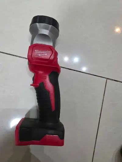 Milwaukee work light , View more