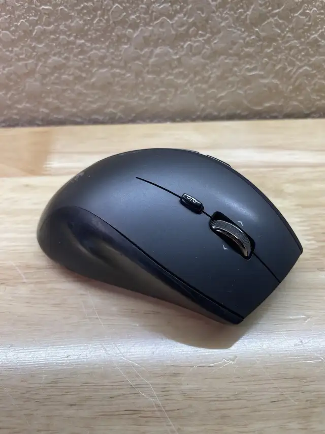 Logitech Performance MX M-R0007 Wireless Mouse No USB Dongle in Mice, Keyboards & Webcams in City of Toronto - Image 5