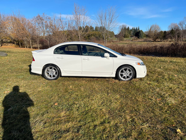 Clean 2009 civic sedan with upgrades in Cars & Trucks in Guelph - Image 2