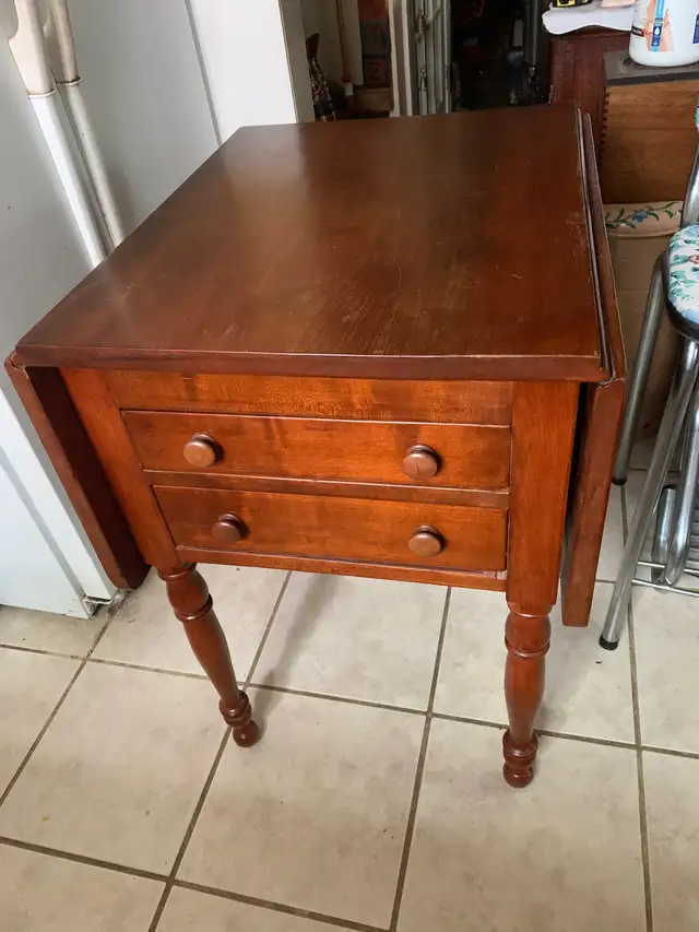 Collection of antique furniture in Multi-item in Kitchener / Waterloo - Image 10