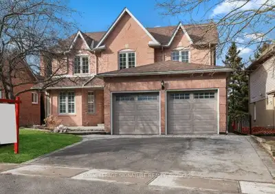 2 Beds Basement Apartment in Aurora - Separate Entrance