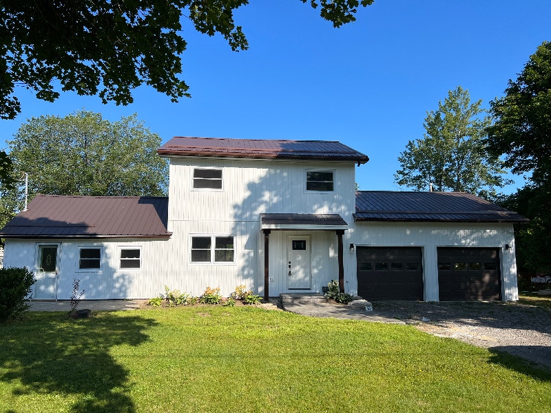 For Rent Beautiful fully renovated waterfront house in Hastings Long