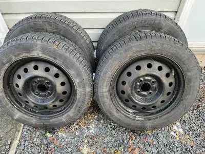 195 60R15 Winter Tires, Michelin X-Ice Xi3 Tires were purchased in 2018, a little less than 7/32 tre...
