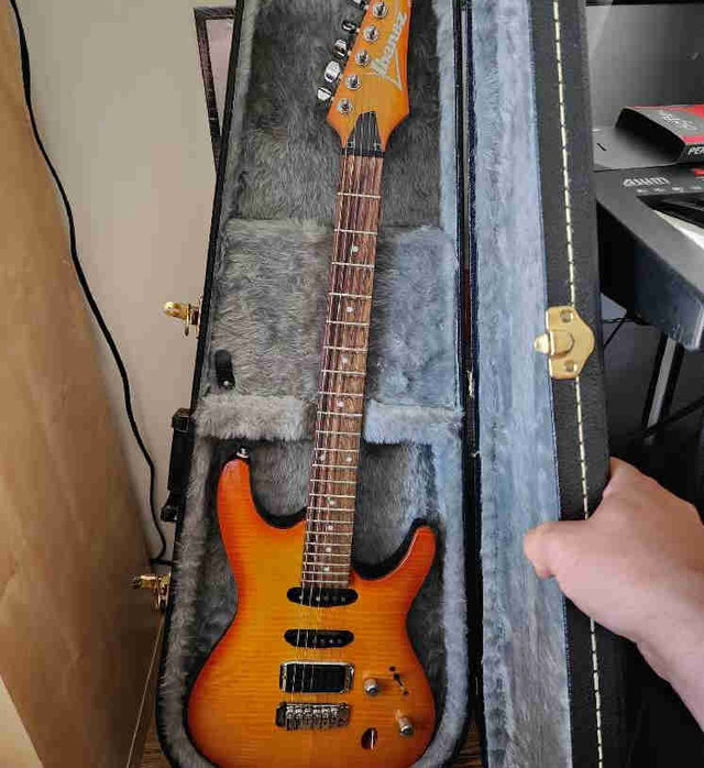 iBanez SA260FM Series in Guitars in Gatineau - Image 2