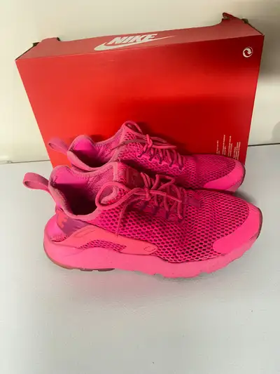 Nike huarache, View more