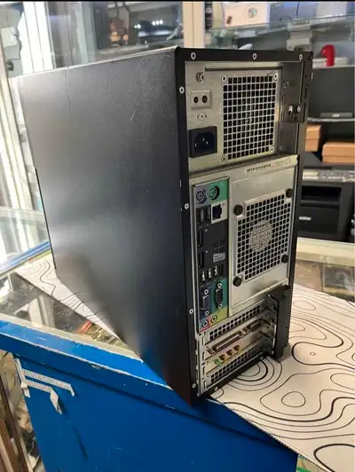 Dell optiplex 9020 Intel i5 4 core 16 ram 1 TB HARDDRIVE DVD WIFI WINDOWS 11 Perfect condition