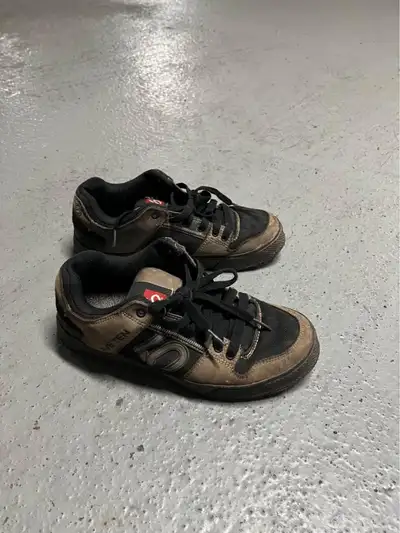 Five Ten Mountain Bike Cycling Shoes (size 9), View more