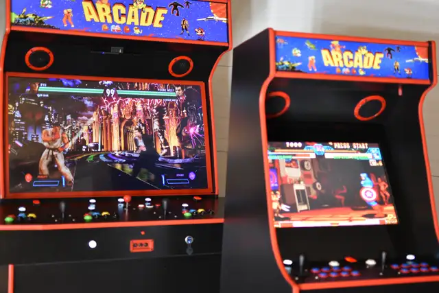 Virtual Pinball ♦️ Sound System ♦️ Custom Signs ♦️ Arcades in Other in Markham / York Region - Image 11