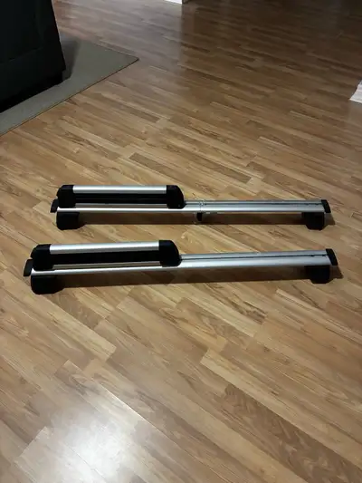 Audi Q5 roof rails and ski rack, View more