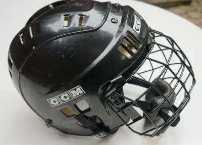 HOCKEY HELMET CCM JUNIOR FM10  COMBO SIZE 6 3/8 – 7 (51-56CM), View more