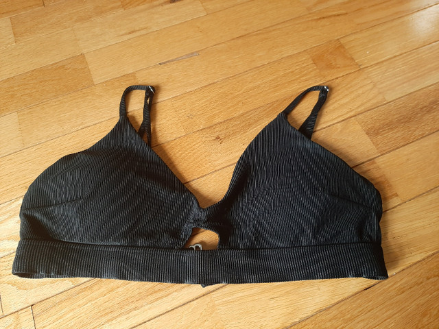 AU CHOIX Maillot de bain femme, bikini small - Pashmina, écharpe dans Femmes - Tenues de maternité  à Laval/Rive Nord - Image 4