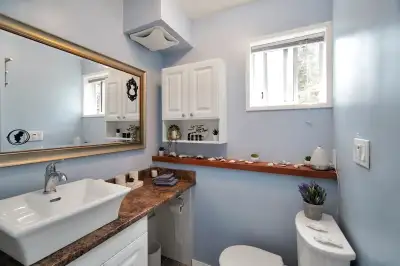 2BR Ground-Level Suite in North Nanaimo – Available Aug 1