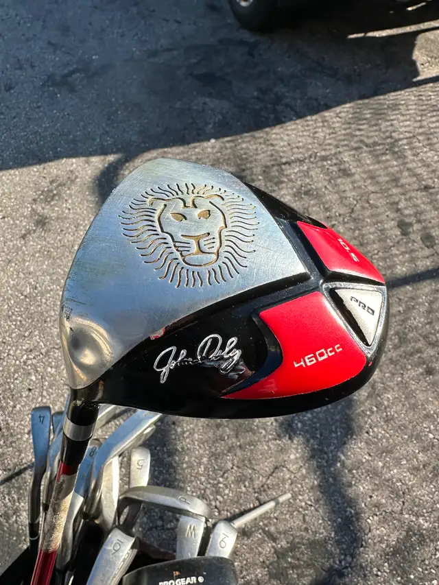 Pro Gear Left handed golf clubs. Mint in Golf in Oshawa / Durham Region - Image 8