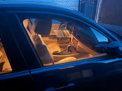 NB: Disponible seulement par SMS et apartir du Weekend 1Nov et Lundi 3Nov et plus! Merci de me laiss...