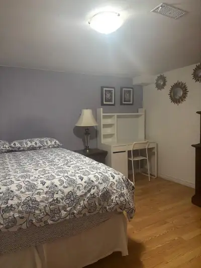 Room for rent close to Algonquin College. Walking distance to iris bus station Utilities and wifi in...