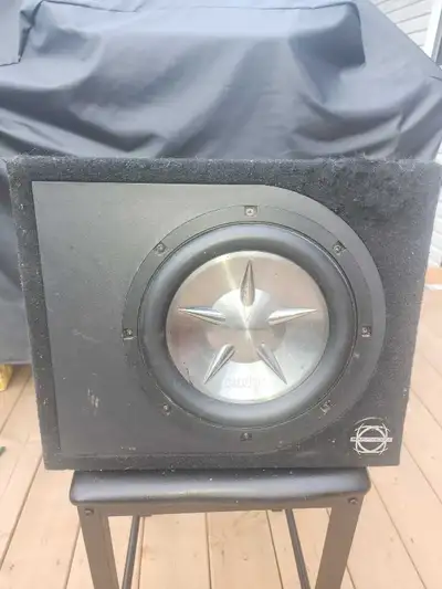 10" subwoofer in box with amplifier, View more