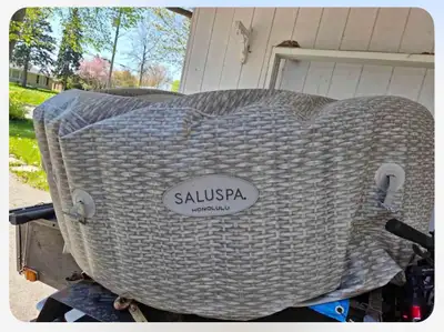 Bestway SaluSpa Honolulu Hot Tub, View more