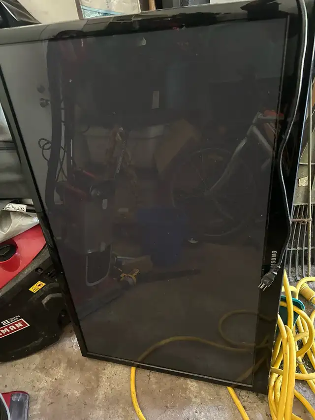 Samsung TV63436970753027121