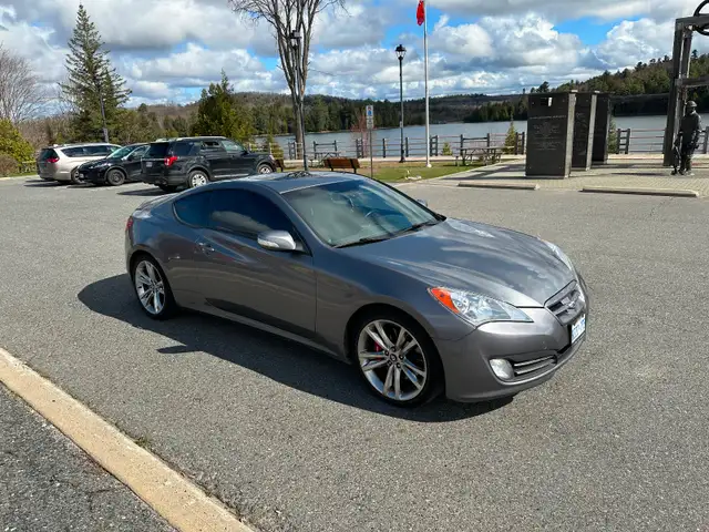 2010 genesis 3.8L GT