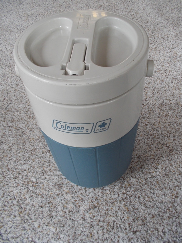 Coleman Canada 1 Gallon (4 litre) Water Jug in Other in London